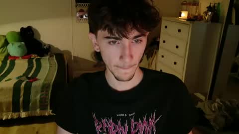 Snapshot of zipdown_ chatting on 7, 3, 2025 zipdown online show from 7, 3, 2025