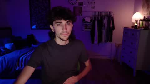 Snapshot of zipdown_ chatting on 28, 9, 2025 zipdown online show from 28, 9, 2025