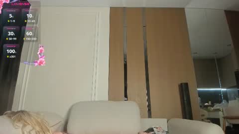 zirael_swan online show from 11, 7, 2026