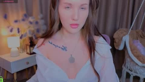 Snapshot of zlata__fox chatting on 19, 1, 2026 Zlata Mon Tue Thu Fri Sun Sa GMT 3 0000pm - 0600pm online show from 19, 1, 2026