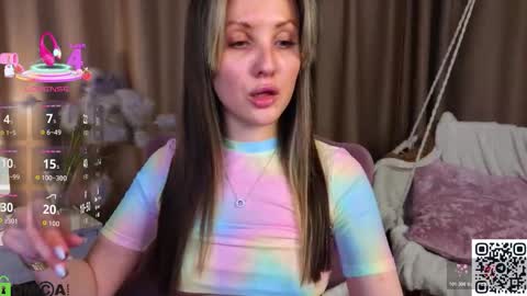 Snapshot of zlata__fox chatting on 5, 3, 2026 Zlata Mon Tue Thu Fri Sun Sa GMT 3 0000pm - 0600pm online show from 5, 3, 2026