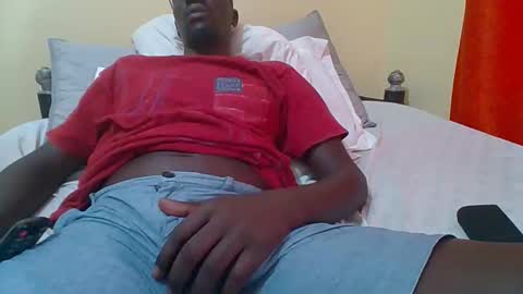 Zlatann2012 online show from 18, 9, 2025