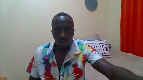 Zlatann2012 online show from 22, 10, 2025