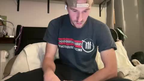 Snapshot of zmac0214 chatting on 31, 10, 2025 Gregm0419 online show from 31, 10, 2025