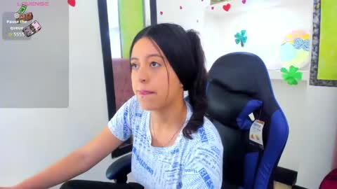 Snapshot of zoe_connor19 chatting on 23, 4, 2026 Z O E online show from 23, 4, 2026