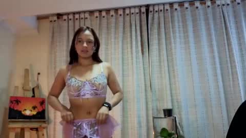 Snapshot of zoe_khall chatting on 21, 5, 2026 ZOE online show from 21, 5, 2026