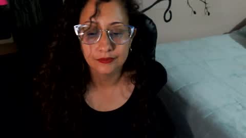 Zoe Koller online show from 20, 6, 2026