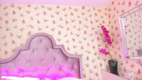 CAMILA online show from 24, 12, 2024