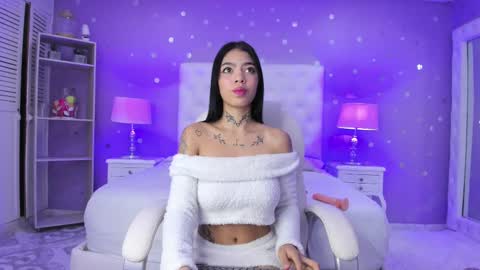 CAMILA online show from 10, 2, 2025