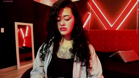 zoe  online show from 3, 6, 2026