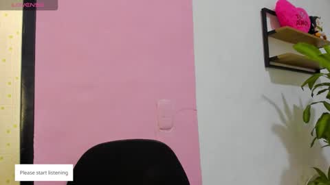 zoe_maddison19 online show from 2, 12, 2025