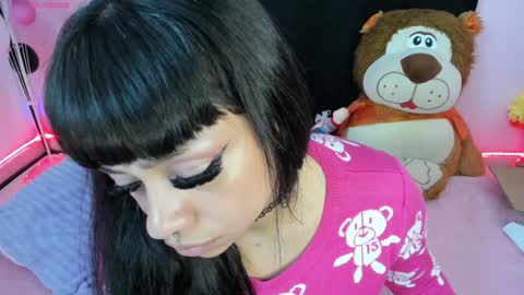 zoe_sullivan_ online show from 18, 12, 2024