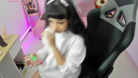 zoe_sullivan_ online show from 22, 1, 2025