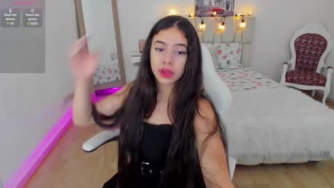 Zoe online show from 5, 2, 2025