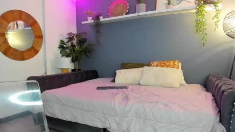 Zoe online show from 12, 9, 2025