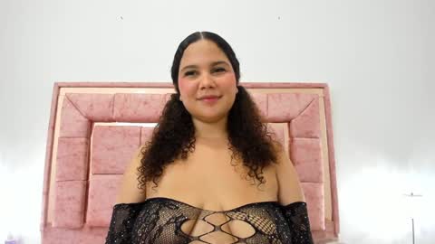 zoee online show from 10, 1, 2025