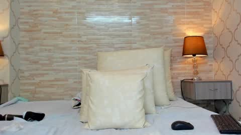 ZoeeSmitth online show from 21, 12, 2024