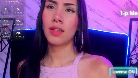 Laura  online show from 19, 6, 2026