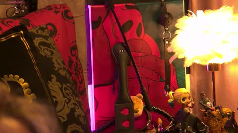 ZoeMesmerize online show from 7, 11, 2025