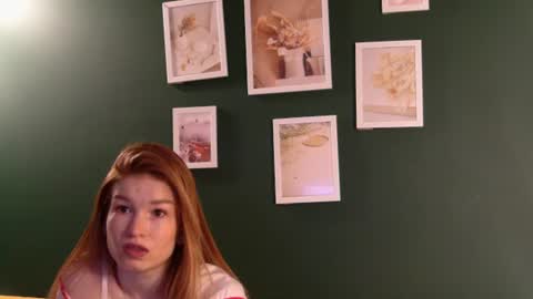 zoenymph online show from 15, 6, 2026