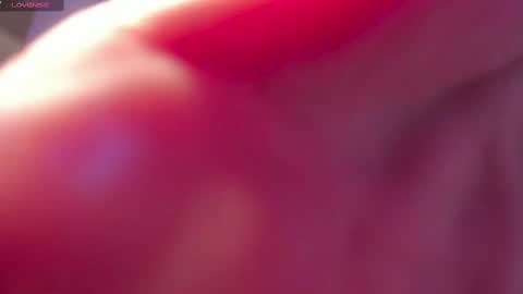 Zoe Presley  online show from 23, 2, 2025