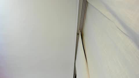 Zoes online show from 5, 3, 2025