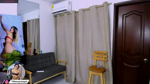 Snapshot of zou_quira chatting on 21, 4, 2026 zou_quira online show from 21, 4, 2026