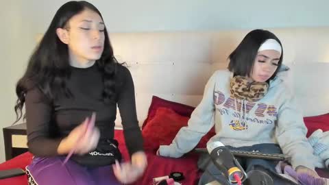 cintya kors online show from 12, 3, 2025