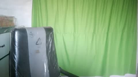 Snapshot of zoyakhan803 chatting on 12, 2, 2025 zoyakhan803 online show from 12, 2, 2025