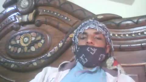 Snapshot of zoyakhan803 chatting on 4, 12, 2025 zoyakhan803 online show from 4, 12, 2025