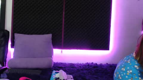 zpzphot online show from 4, 12, 2025