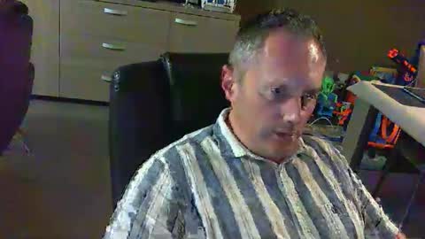 Snapshot of zultem chatting on 13, 10, 2025 zultem online show from 13, 10, 2025