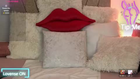 Snapshot of zuly_zahir_01 chatting on 30, 6, 2026 zuly goode online show from 30, 6, 2026