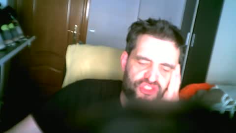 Snapshot of zurdineno chatting on 3, 7, 2026 zurdineno online show from 3, 7, 2026
