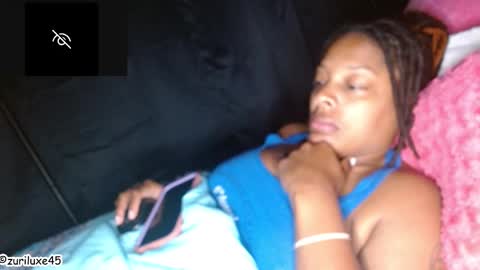 zuriluxe45 online show from 27, 9, 2025