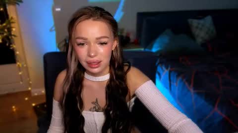 Snapshot of zuzzixx chatting on 4, 3, 2025 zuzzixx online show from 4, 3, 2025