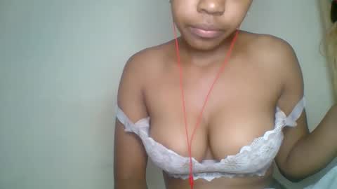 Snapshot of zyraelle_01 chatting on 1, 6, 2026 zyraelle_01 online show from 1, 6, 2026