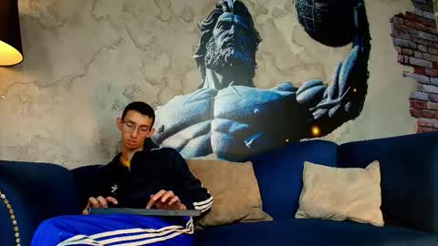 Zyro Nigth online show from 5, 1, 2026