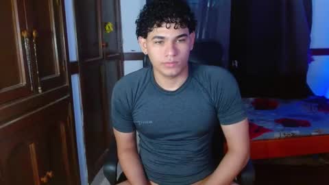 Snapshot of zyrosxk chatting on 19, 2, 2026 antonio felipe online show from 19, 2, 2026