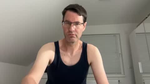 zzz123_cam online show from 12, 7, 2026