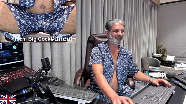 OnlineBossUK online show from 3, 5, 2026
