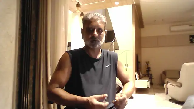 OnlineBossUK online show from 27, 5, 2026