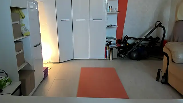 Snapshot of angelmommu chatting on 12, 3, 2025 angelmommu online show from 12, 3, 2025