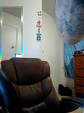 DADDY KANE8--- online show from 28, 11, 2025