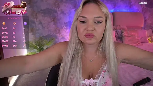 MissyMartinez online show from 12, 10, 2025