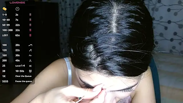 mia  lopez  online show from 10, 12, 2024