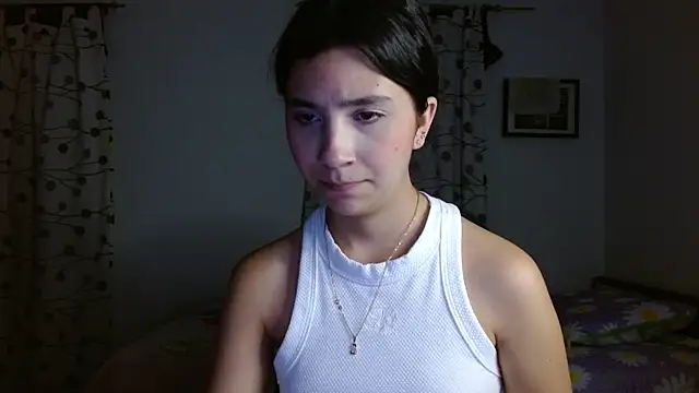 mia  lopez  online show from 3, 2, 2025