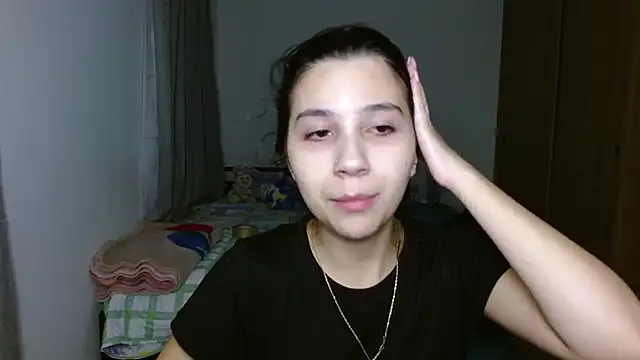 mia  lopez  online show from 20, 9, 2025