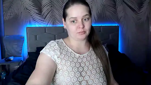 Snapshot of uliastar chatting on 4, 1, 2025 uliastar online show from 4, 1, 2025
