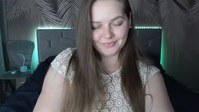 Snapshot of uliastar chatting on 5, 1, 2025 uliastar online show from 5, 1, 2025